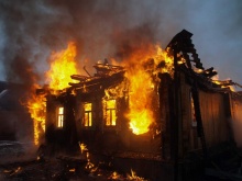 В Емельяново горел жилой дом