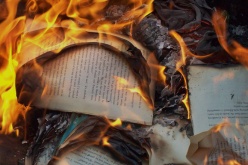 Пожар в библиотеке