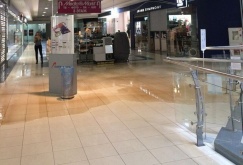 Потоп в торговом центре